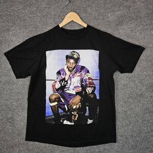 Kobe Bryant Shirt / Black Mamba NBA Championship Trophy